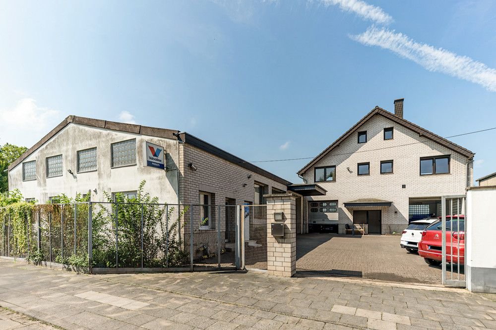 Einfamilienhaus zum Kauf 1.150.000 € 4 Zimmer 116 m²<br/>Wohnfläche 741 m²<br/>Grundstück Kalk Köln / Kalk 51103