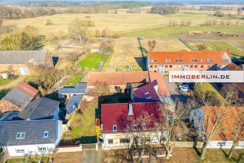 Haus zum Kauf 350.000 € 10 Zimmer 359 m² 4.163 m² Grundstück frei ab sofort Schönermark 16775
