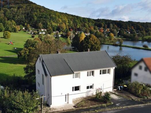 Mehrfamilienhaus zum Kauf 195.000 € 8 Zimmer 180 m² 722 m² Grundstück Oberbreitzbach Hohenroda 36284