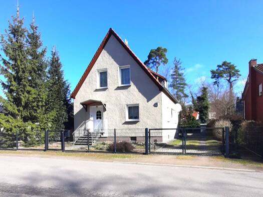 Einfamilienhaus zum Kauf 425.000 € 4 Zimmer 105 m² 753 m² Grundstück Basdorferstr. Bernau 16321