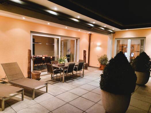 Villa zum Kauf provisionsfrei 1.380.000 € 10,5 Zimmer 390 m² 1.396 m² Grundstück Lemberg 66969