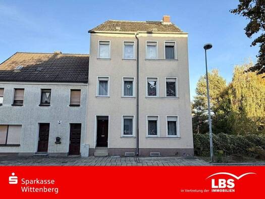 Reihenendhaus zum Kauf 99.000 € 7 Zimmer 150 m² 668 m² Grundstück frei ab sofort Coswig 06869