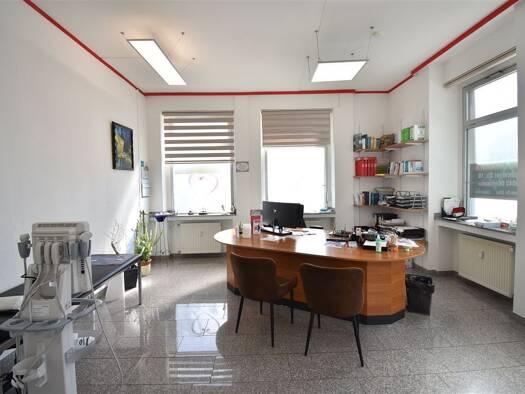 Ladenfläche zur Miete 2.330 € 213,3 m² Verkaufsfläche Josefstraße 14 Styrum Oberhausen 46045