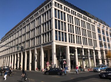 Bürofläche zur Miete provisionsfrei 32 € 685 m² Bürofläche Mitte Berlin 10117