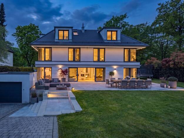 Villa zum Kauf 8.900.000 € 7 Zimmer 412 m² 837 m² Grundstück Bogenhausen München 81925