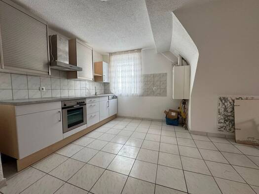 Wohnung zur Miete 690 € 3 Zimmer 68 m² frei ab 01.08.2026 Schaffhauser Straße 9 Tuttlingen 78532