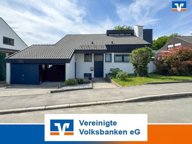 Einfamilienhaus zum Kauf 689.000 € 8 Zimmer 207 m² 703 m² Grundstück Reicheneck Reutlingen 72766