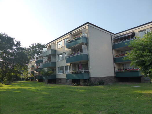 Wohnung zur Miete 795 € 3 Zimmer 74,1 m² Geschoss 2/2 frei ab sofort Mittelstraße 31 c Glashütte Norderstedt 22851