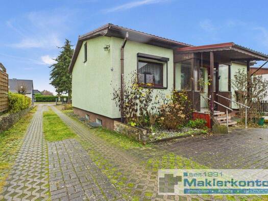 Einfamilienhaus zum Kauf 230.000 € 6 Zimmer 197 m² 497 m² Grundstück Neustrelitz 17235