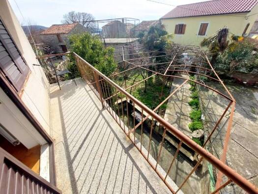 Haus zum Kauf 245.000 € 8 Zimmer 235 m² Lakmartin