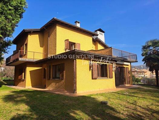 Einfamilienhaus zum Kauf 440.000 € 5 Zimmer 238 m² Via Milano 19 Brezzo di Bedero 21010
