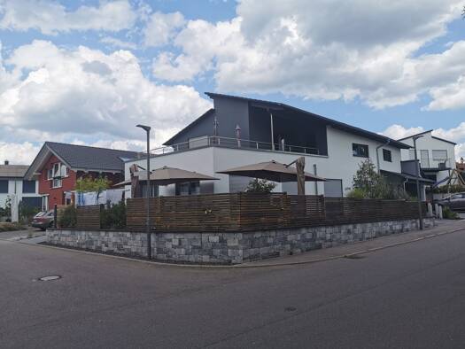 Wohnung zur Miete 1.380 € 5 Zimmer 120 m² Geschoss 1/1 frei ab sofort Weiler Rottenburg am Neckar 72108