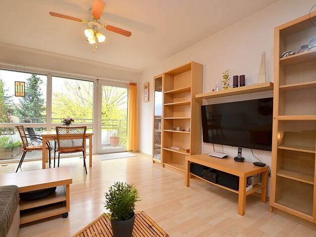 Wohnung zur Miete 1.095 € 2 Zimmer 60 m² 3. Geschoss frei ab 15.11.2026 Gerbrunn 97218