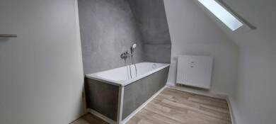 Wohnung zur Miete 500 € 3 Zimmer 66 m² Dachgeschoss, 2. Geschoss Suhl Suhl 98529