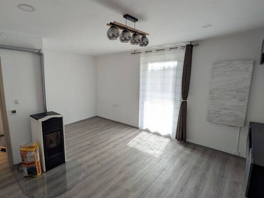 Wohnung zur Miete 660 € 2 Zimmer 57 m² Geschoss EG/1 frei ab 01.05.2026 Sulzbach-Rosenberg 92237