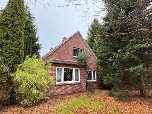 Einfamilienhaus zum Kauf 239.000 € 7 Zimmer 150 m² 2.790 m² Grundstück Menstede Großheide 26532