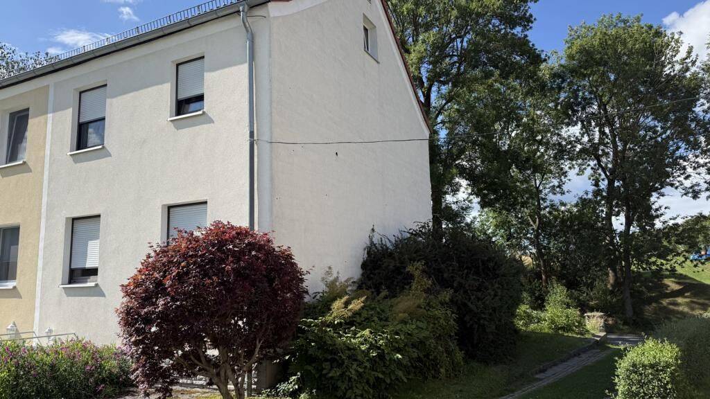 Reihenendhaus zum Kauf 89.900 € 3 Zimmer 80 m² 791 m² Grundstück frei ab sofort Moßbach 07907