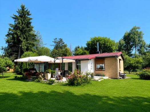 Bungalow zum Kauf 269.000 € 3 Zimmer 80 m² 1.377 m² Grundstück Schmachtenhagen Oranienburg 16515