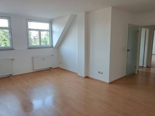 Wohnung zur Miete 545 € 2 Zimmer 64 m² 2. Geschoss Schloßplatz 11 Machern Machern 04827