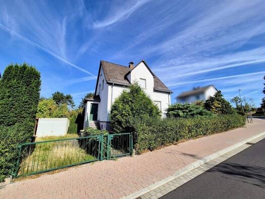 Einfamilienhaus zum Kauf 235.000 € 6 Zimmer 140 m² 946 m² Grundstück Bergshausen Fuldabrück 34277