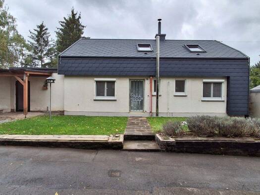 Einfamilienhaus zum Kauf provisionsfrei 405.000 € 7 Zimmer 142 m² 850 m² Grundstück Heutensbach Allmersbach 71573