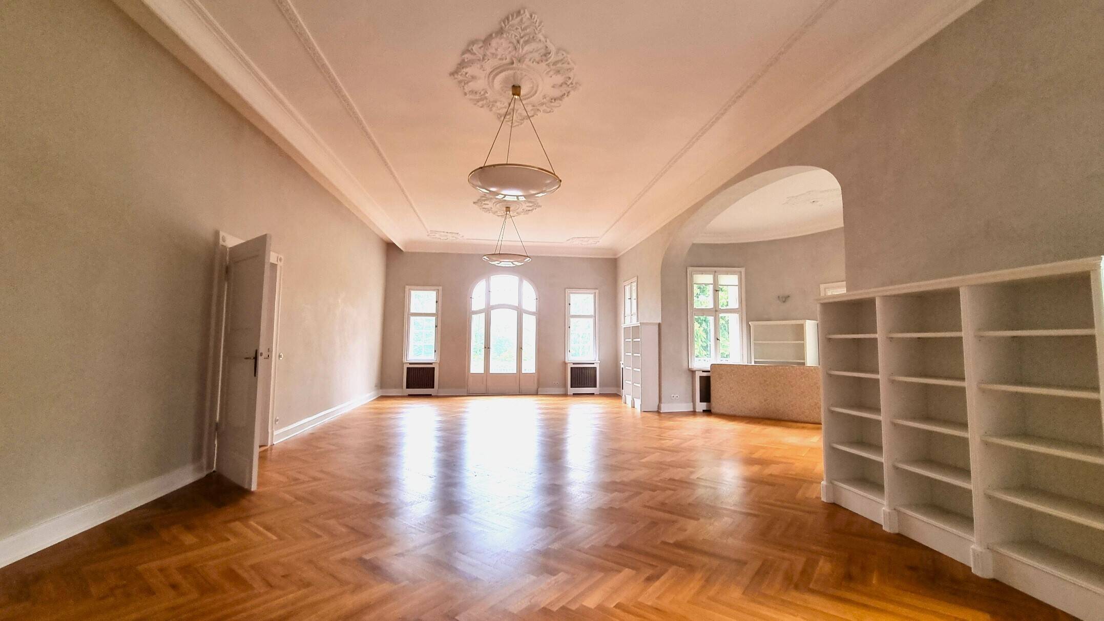 Property thumbnail 11