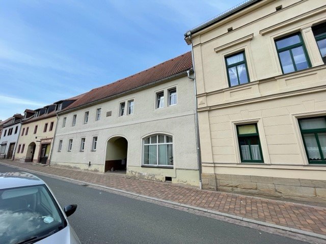 Mehrfamilienhaus zum Kauf als Kapitalanlage geeignet 200.000 € 250 m²<br/>Wohnfläche 273 m²<br/>Grundstück Lederberg 16 Querfurt Querfurt 06268