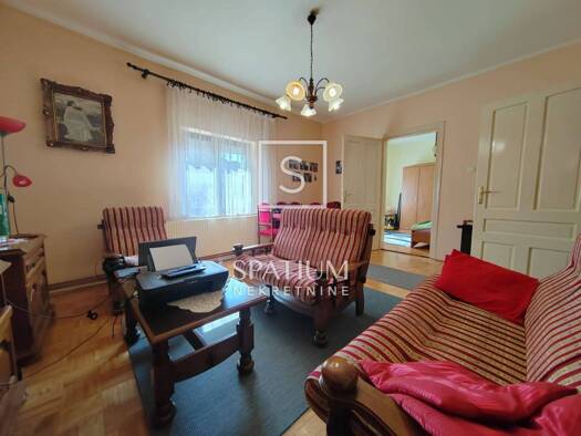 Einfamilienhaus zum Kauf 210.000 € 3 Zimmer 104 m² Bosutsko naselje, Osijek Osijek 31000