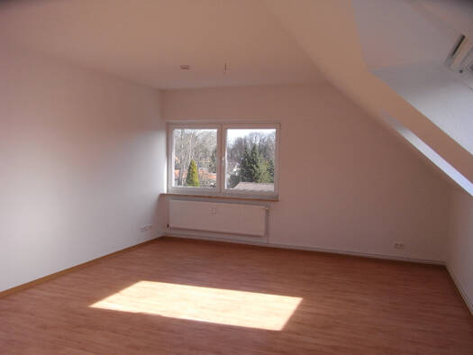 Wohnung zur Miete 696 € 3 Zimmer 82,2 m² Berliner Straße 43 Schleswig 24837