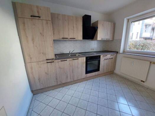Wohnung zur Miete 330 € 2 Zimmer 50 m² Yorckgebiet Chemnitz 09130