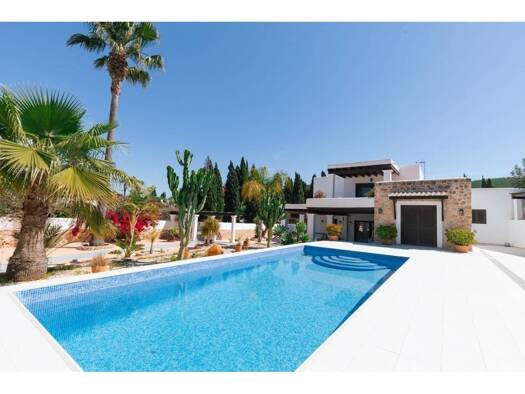 Villa zum Kauf 3.200.000 € 4 Zimmer 305 m² 1.325 m² Grundstück >Carretera Jesus > Santa Eulària des Riu 07849