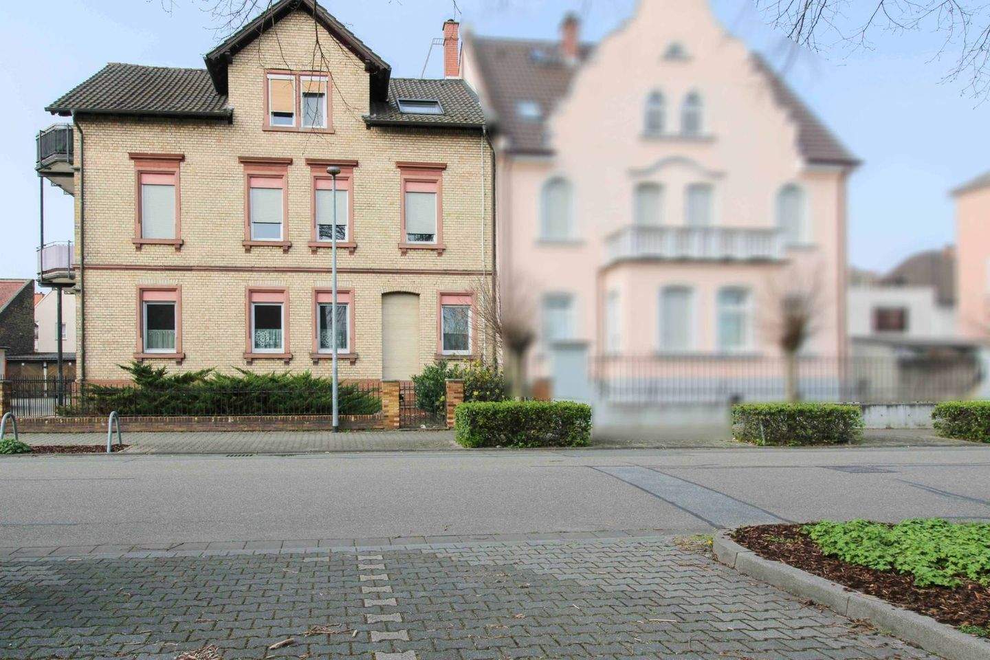 Immobilie in Gernsheim - Historischen Mehrfamilienhaus mit stabilem Ertrag - Ideales Investment für Kapitalanleger - Bild 0