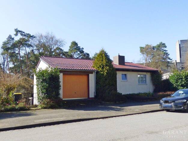 Einfamilienhaus zum Kauf 249.000 € 7 Zimmer 164 m² 976 m² Grundstück Innenstadt Kaiserslautern 67663