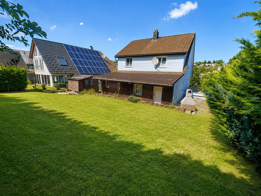 Einfamilienhaus zum Kauf 289.000 € 5 Zimmer 121,5 m² 494 m² Grundstück frei ab sofort Stadtgebiet Sankt Georgen im Schwarzwald 78112