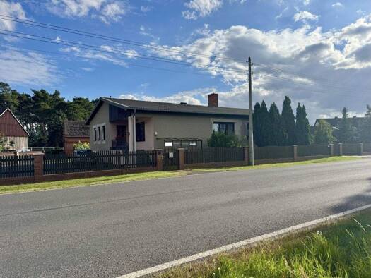 Bungalow zum Kauf 280.000 € 6 Zimmer 190 m² 2.298 m² Grundstück Biebersdorf Märkische Heide 15913