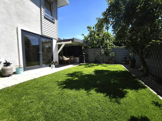 Haus zum Kauf 699.000 € 7 Zimmer 250 m² 295 m² Grundstück Neulußheim 68809