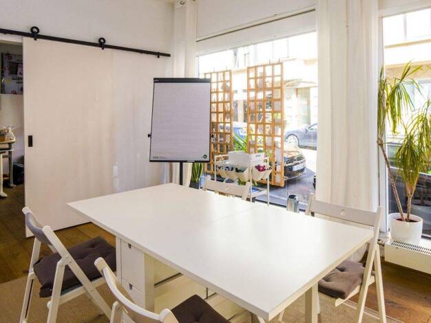 Bürofläche zur Miete provisionsfrei 240 € 27 m² Bürofläche Augustenstraße West Stuttgart 70197