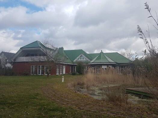 Villa zur Miete 4.000 € 7 Zimmer 380 m² 2.700 m² Grundstück Pretzier Salzwedel 29410