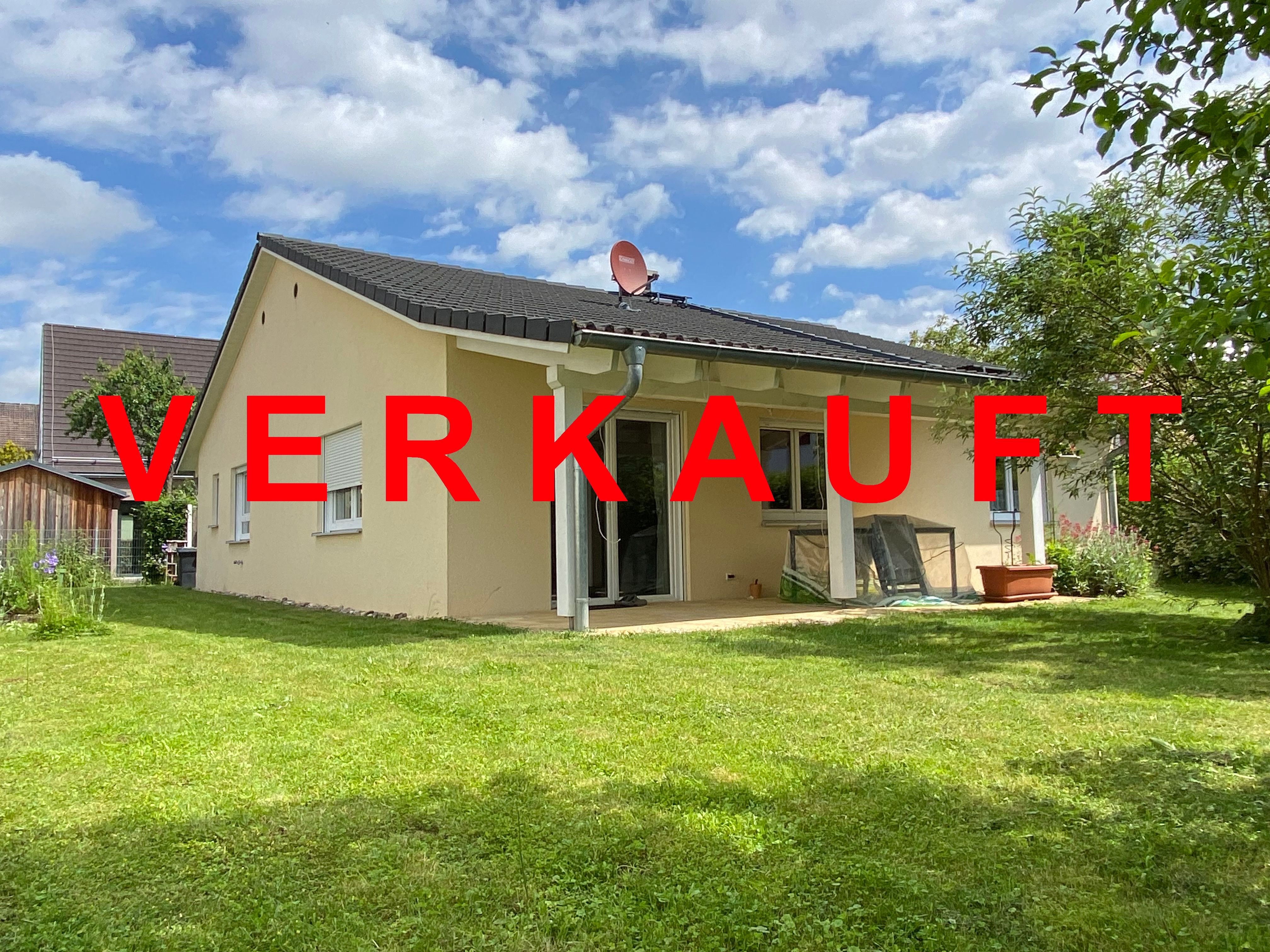 Einfamilienhaus zum Kauf 3 Zimmer 115 m²<br/>Wohnfläche 525 m²<br/>Grundstück Weiher Uttenreuth 91080