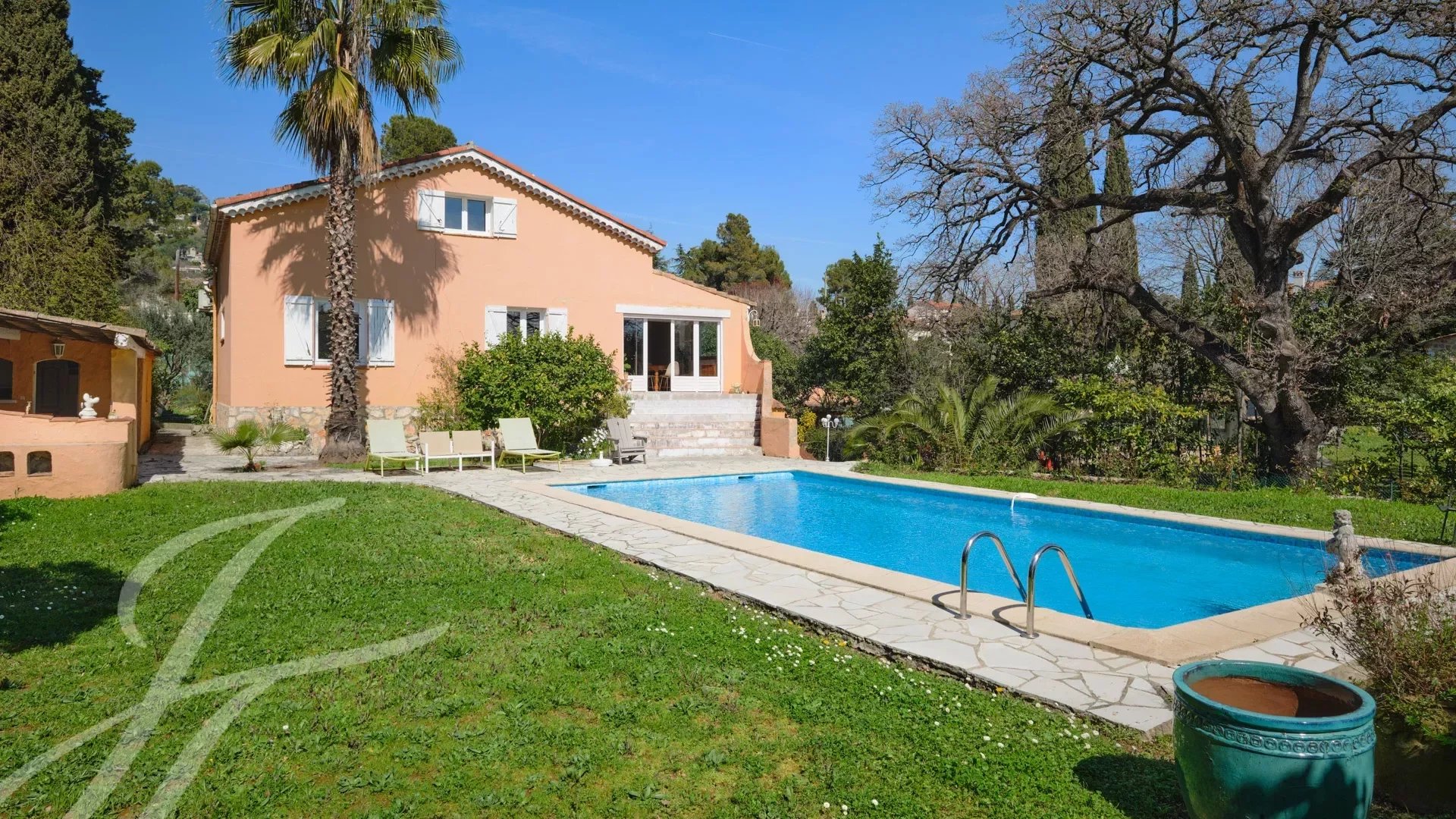 Einfamilienhaus zum Kauf provisionsfrei 1.000.000 € 9 Zimmer 180 m²<br/>Wohnfläche 1.700 m²<br/>Grundstück Village-Le Val-Cabrieres Mougins 06250