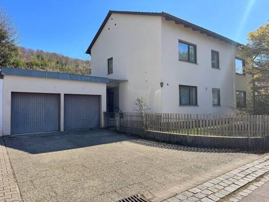 Mehrfamilienhaus zum Kauf 420.000 € 6 Zimmer 174 m² 760 m² Grundstück Trostberg 83308