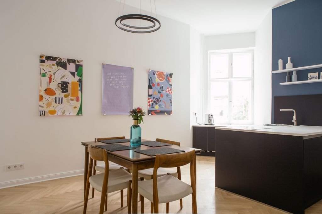 Wohnung zur Miete Wohnen auf Zeit 1.850 € 2 Zimmer 61 m²<br/>Wohnfläche 01.04.2025<br/>Verfügbarkeit Deidesheimer Straße Wilmersdorf Berlin 14197