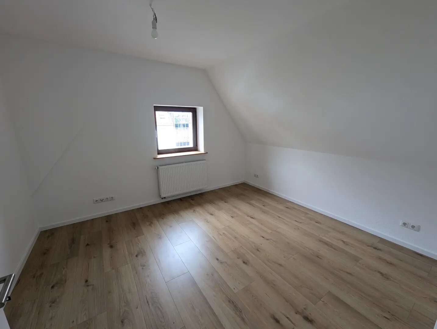 Wohnung zum Kauf provisionsfrei 126.000 € 3 Zimmer 79 m²<br/>Wohnfläche ab sofort<br/>Verfügbarkeit Frankfurter Str. Bad Vilbel Bad Vilbel 61118