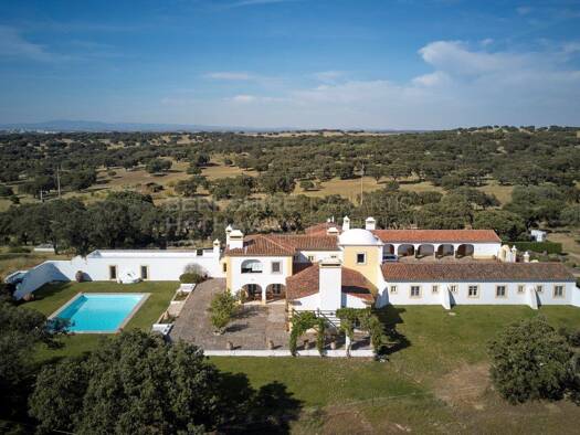 Haus zum Kauf 3.200.000 € 40.000 m² Grundstück Monforte 7450