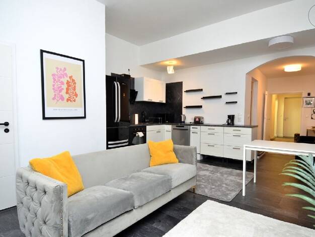 Wohnung zur Miete auf Zeit 1.200 € 2 Zimmer 65 m² frei ab 01.11.2026 Innenstadt Augsburg 86150