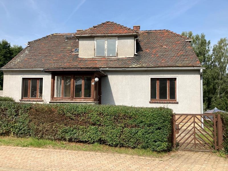 Einfamilienhaus zum Kauf 65.000 € 7 Zimmer 130 m²<br/>Wohnfläche 739 m²<br/>Grundstück Droyßig Droyßig 06722