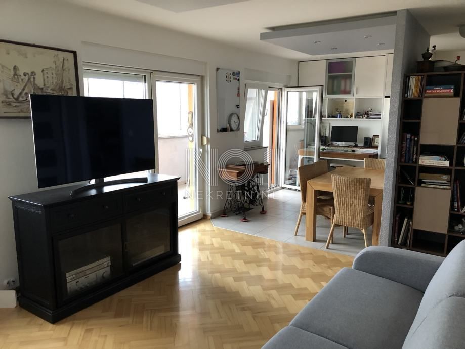 Wohnung zum Kauf 253.000 € 2 Zimmer 73 m²<br/>Wohnfläche 1.<br/>Geschoss Resetari