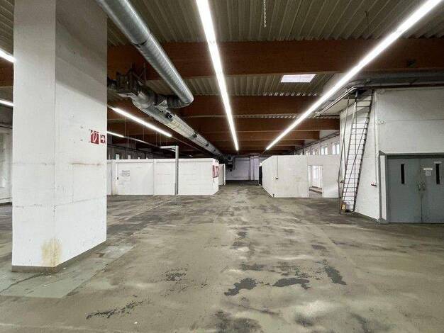 Lagerhalle zur Miete provisionsfrei 3 € 5.300 m² Lagerfläche Düsseldorfer Str. 102 Haan 42781