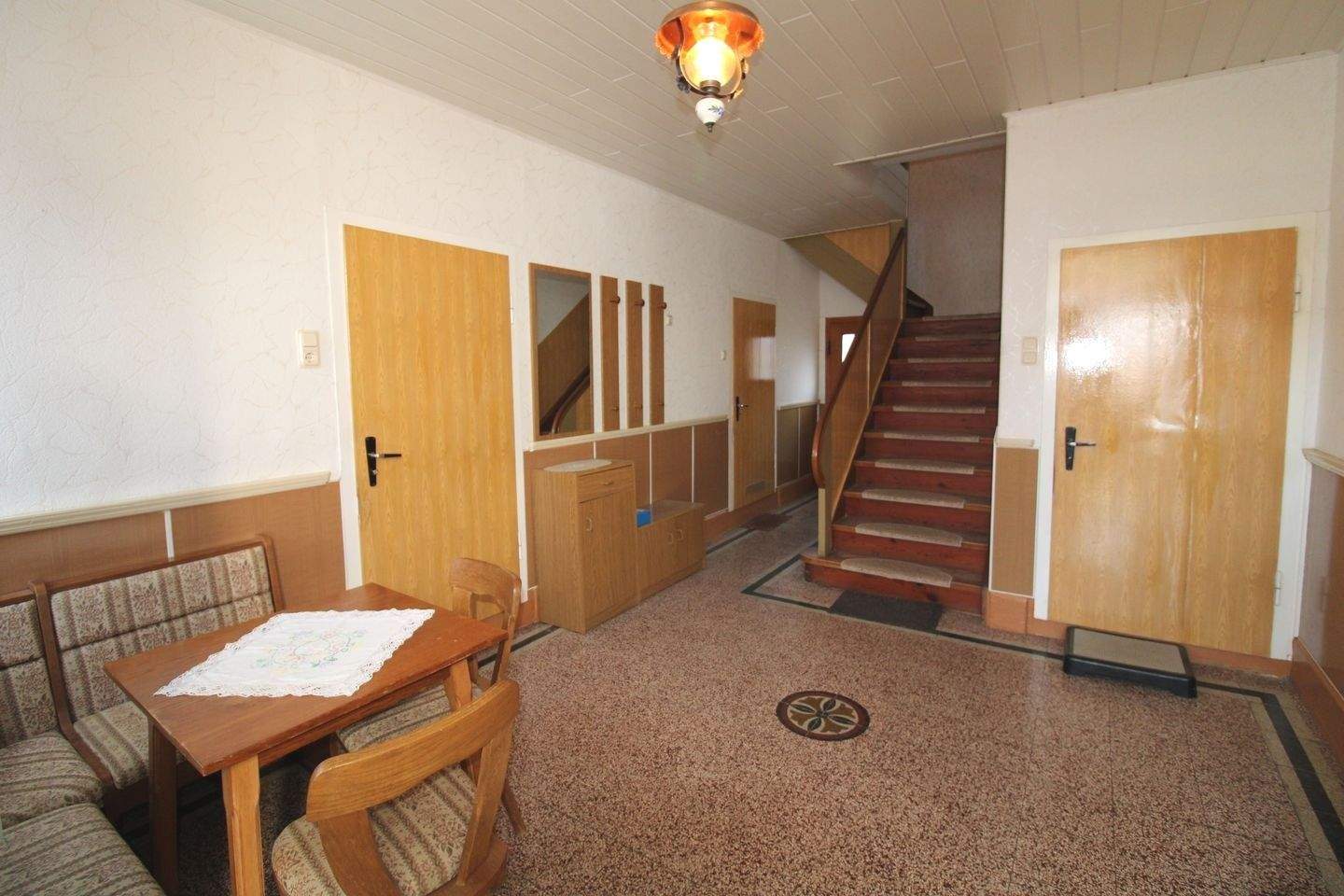 Immobilie in Sonneborn - Sie mögen rustikal und brauchen auch Nebengelass?- 3 Seitenhof für die ganze Familie! - Bild 1