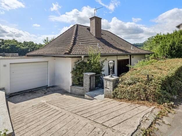 Einfamilienhaus zum Kauf 285.000 € 5 Zimmer 128,5 m² 584 m² Grundstück Aumenau Villmar 65606